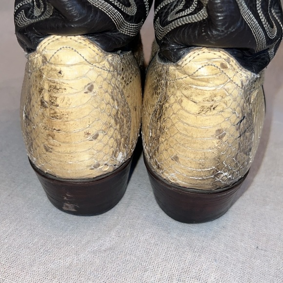 J CHISHOLM Women’s Western Boots, Chocolate Leather & Yellow Snakeskin, Size 9D - Picture 4 of 10